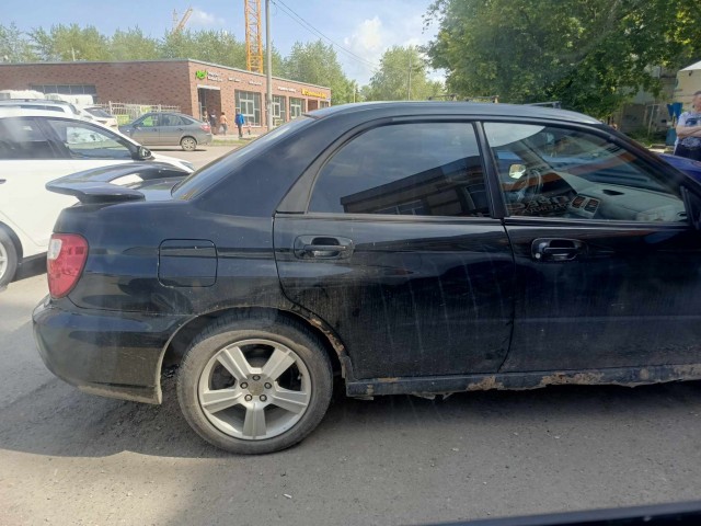 Авто Кризис 2025. Мнение: «Оцените коррупционность идеи». Автодилеры предлагают задушить старые машины налогами и ТО