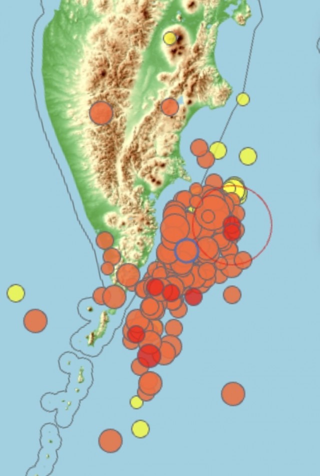 Камчатку опять трясет