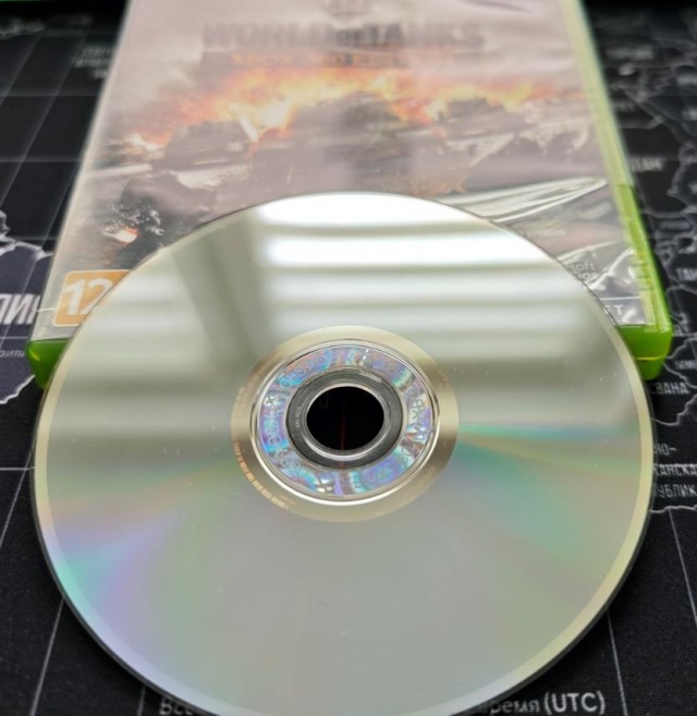 Xbox 360 + Kinect  + 12 дисков