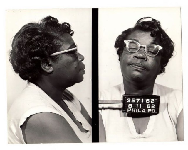 Плохие девочки: фото американских преступниц 60-х годов XX века