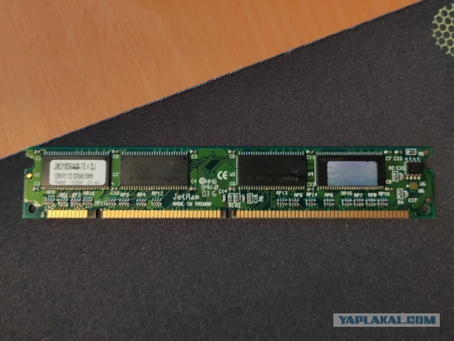 Ищу память PC133 SDRAM DIMM