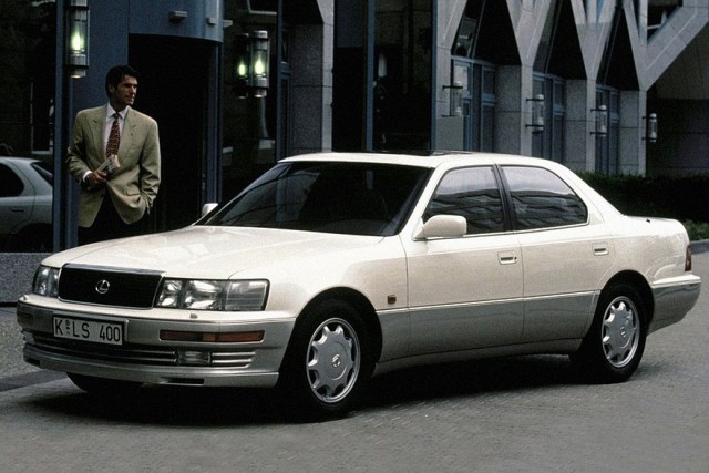 Крушение немецких авторитетов: как Lexus LS 400 покорил рынок США