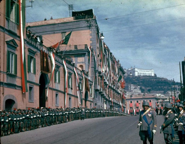 История в цвете