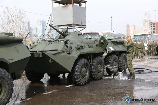 Техника на Ходынке и перегон техники в Москву
