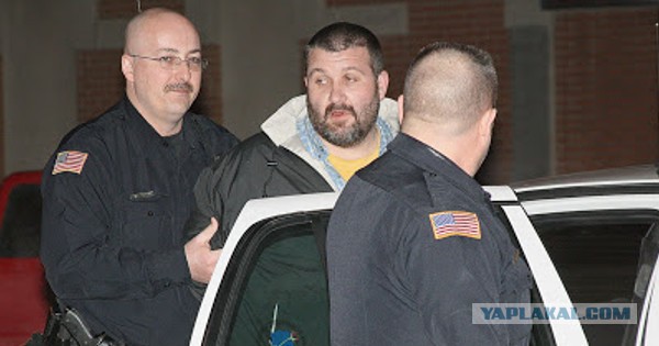 Сотрудник смитсоновского музея обвиняется в изнасиловании 2500 летней мумии