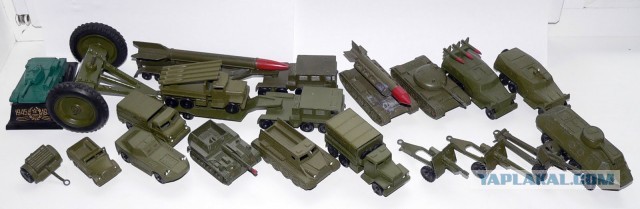 Игрушки из разного детства, когда мир был добрее и веселее!