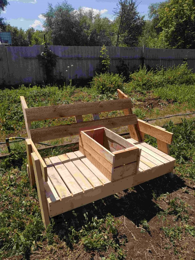 Лавка, просто лавка