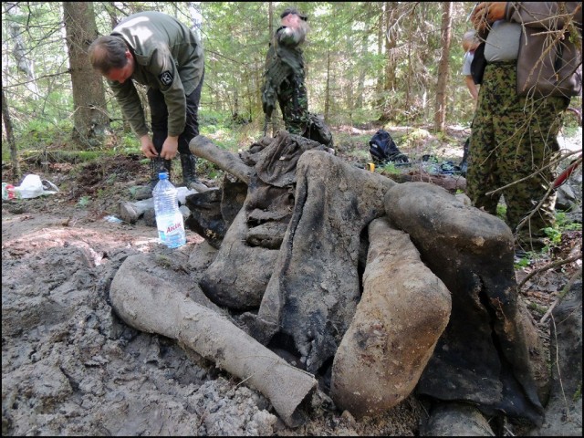 Четырнадцать человек в одной воронке. Эхо Зимней войны