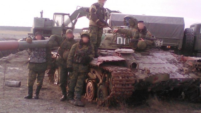 Бронетанковый апокалипсис. Подбитые танки вооружённых сил Новороссии