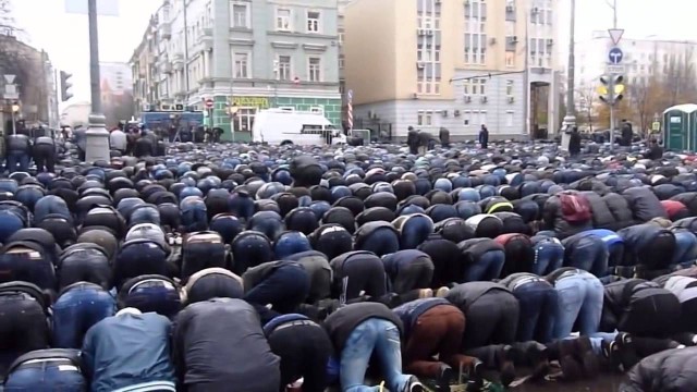 80% британцев готовы переехать в РФ, если им дадут бесплатно землю