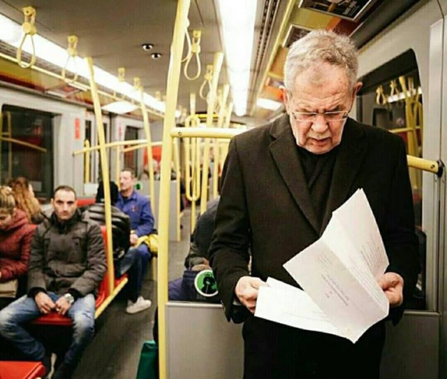 Охранники... они такие