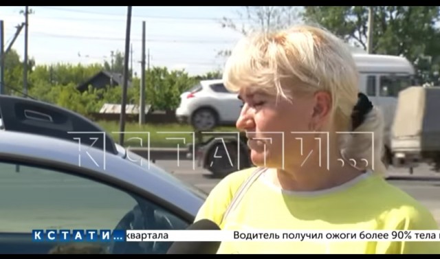Семья из глубинки приехала в автосалон, чтобы купить авто отцу и сыну, но ушли с кредитом и остались без авто