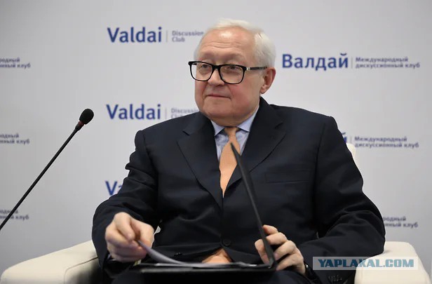 Рябков: РФ готова юридически заверить, что не нападет на НАТО и ЕС