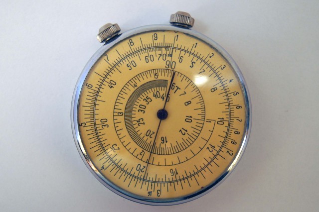 Сммотрите что нашёл, со школы)) 30 лет+ И работает!