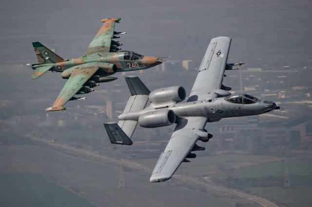 Утконос от Kawasaki. Новый самолёт РЭБ Японии.