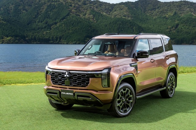 Новый Pajero выходит на рынок Японии
