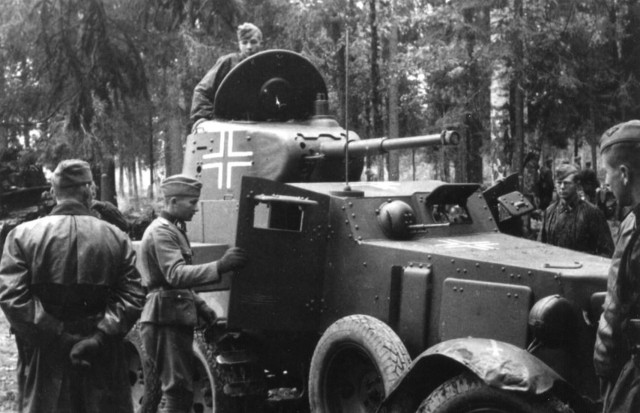Советские бронеавтомобили предвоенного и военного периода