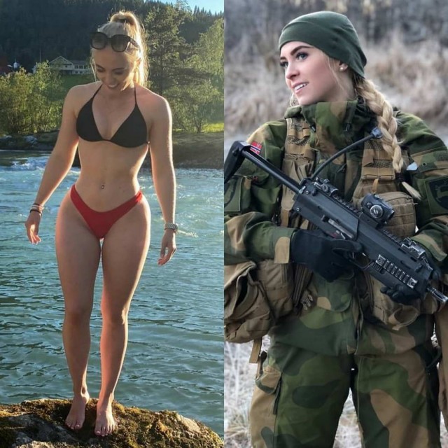 Девушки в форме и без нее