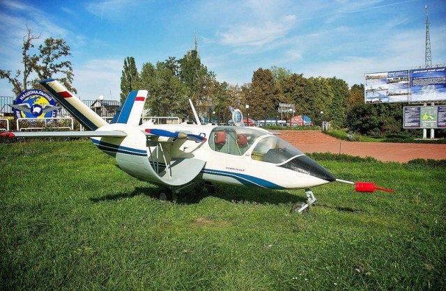 Самолёты с арочным крылом