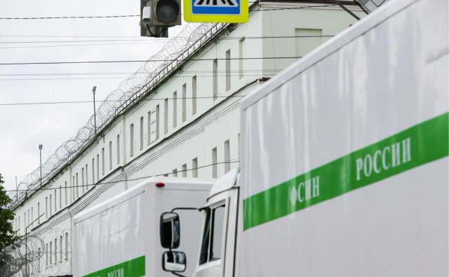 Доставка еды в колонии