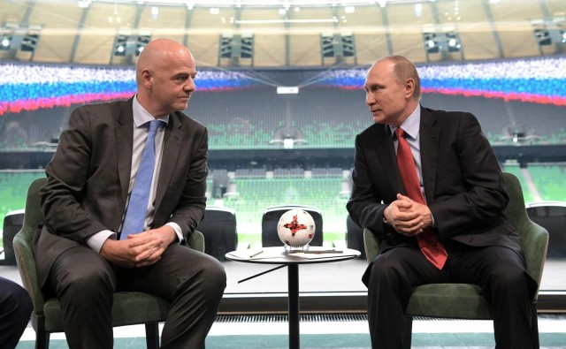 FIFA может снять запрет с российских команд.