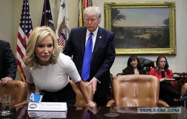 Знакомьтесь, Пола Мишель Уайт-Кейн - Старший советник Офиса по делам веры Белого дома.