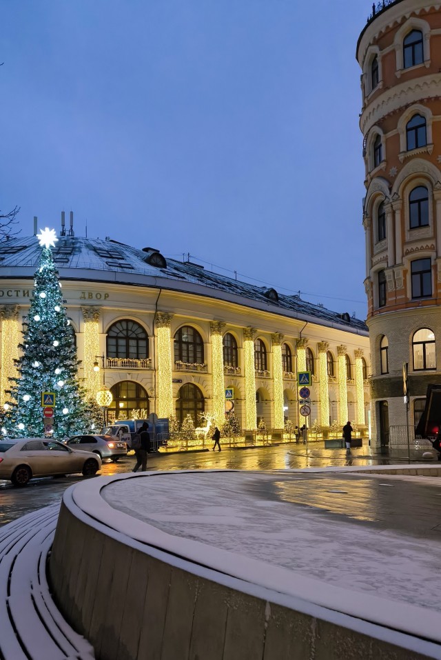 Шляюсь по  Москве