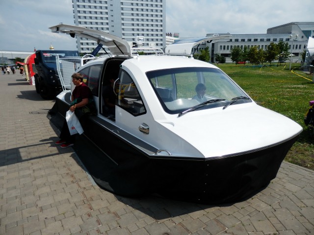 MILEX 2014 . Выставка вооружений. Зарисовка