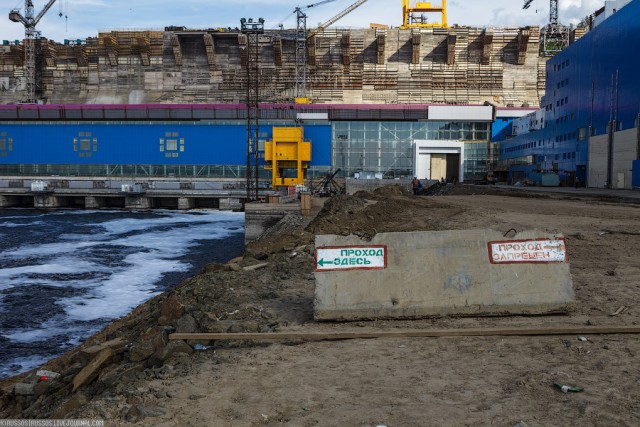 Богучанская ГЭС