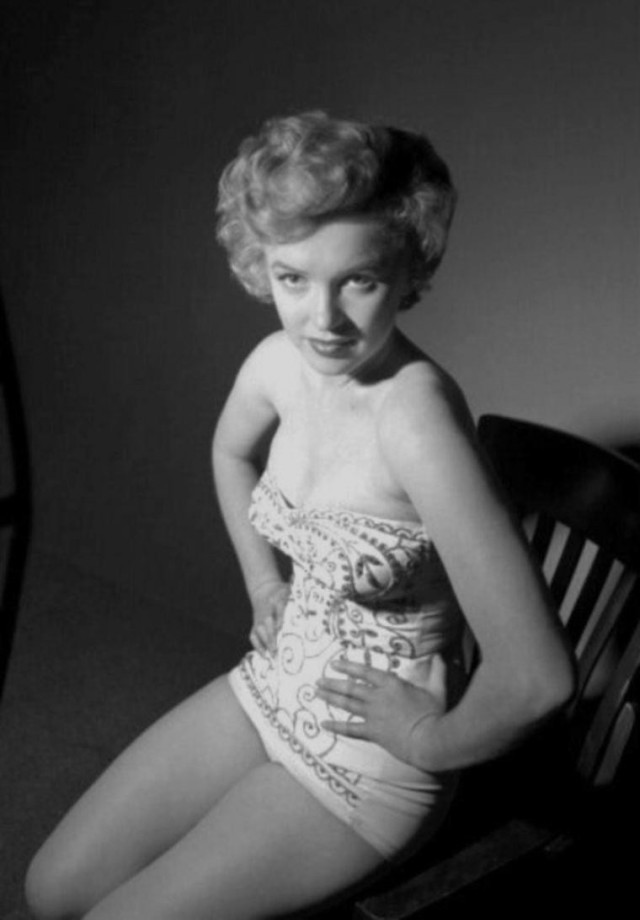 Marilyn Monroe and the Camera