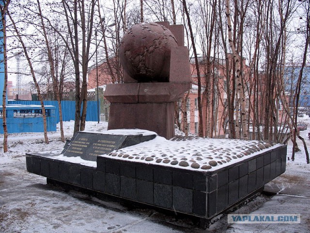 Памятники, которые иначе воспринимаются народом