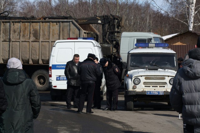 На мусорный полигон Валовичи приехали космонавты