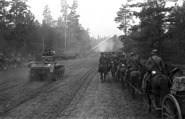 Гибель Польши в сентябре 1939 года и "удар в спину".