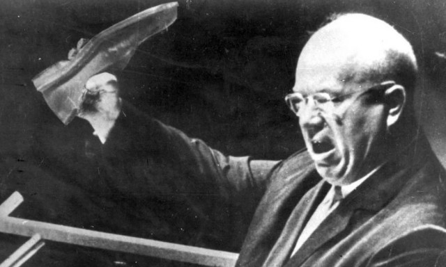 Санкции от настоящих верующих мусульман против Макрона и гейропы