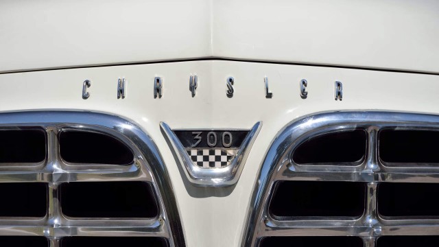 "Литерные трёхсотые". К юбилею Chrysler 300 красивых автофото пост