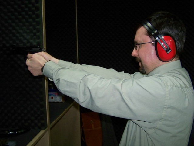 Стрельба из боевого оружия