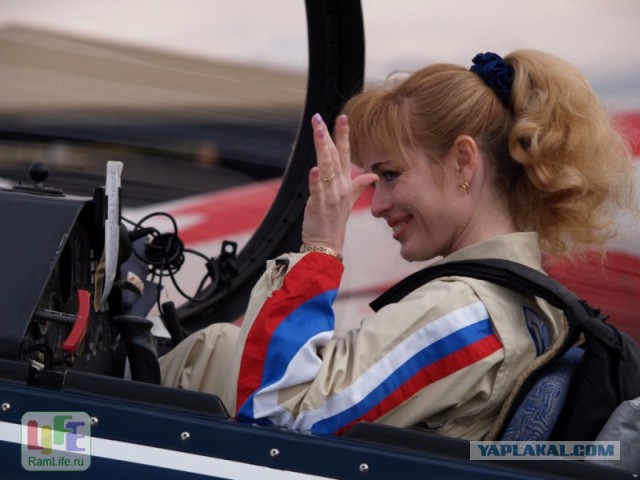 В США женщину-пилота сняли с рейса после её выступления в салоне на тему развода и выборов
