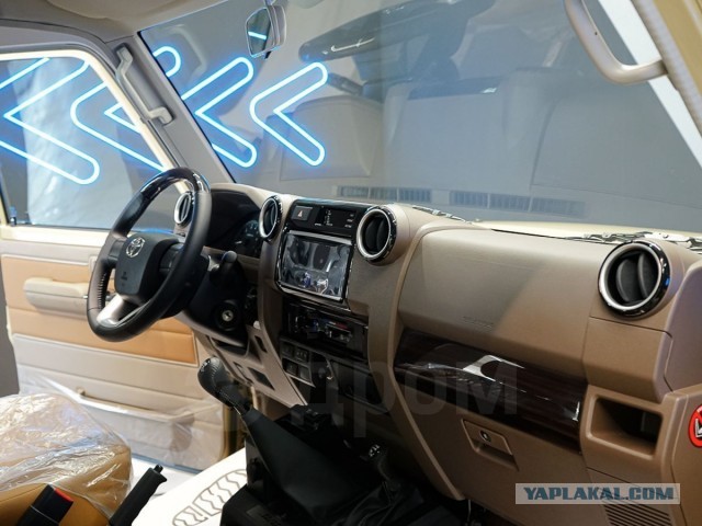 Toyota, Lexus и Nissan отказались от запрета поставок автомашин в Россию