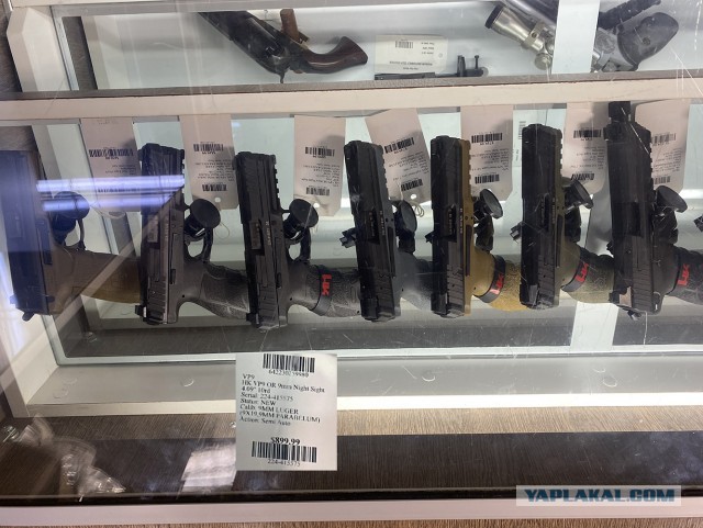 Оружейный магазин в США