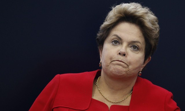Бразильский сенат временно отстранил президента Дилму Руссеф