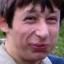 Бывший чиновник пытался вернуть свои же квартиры, переписанные на тещу