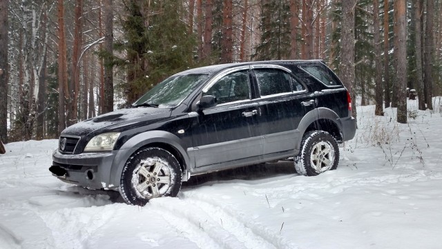 «Автостат»: средний возраст легковых автомобилей в России составляет 15,5 лет