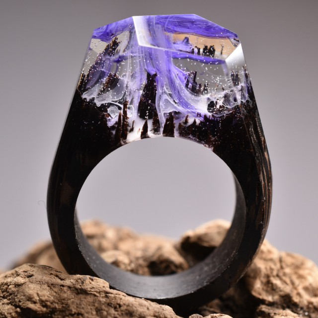 Кольца ручной работы "Темный лес"