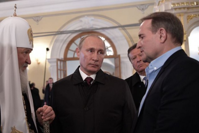 Похоже, Путина достали, или иллюзии развеялись.  Новая внешняя политика?