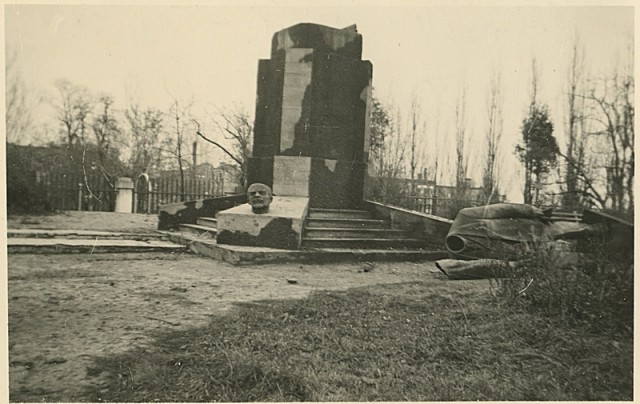 Брянск во время немецкой оккупации 1941-1943г Ч.2