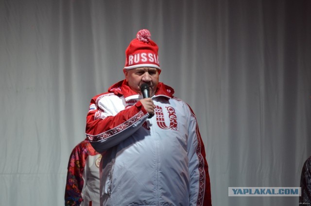 Нейросеть нарисовала 19 портретов российских городов