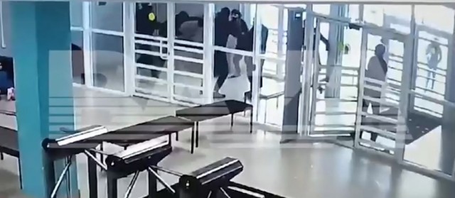 По поводу драки в школе Челябинска. Снова русских назначают виноватыми