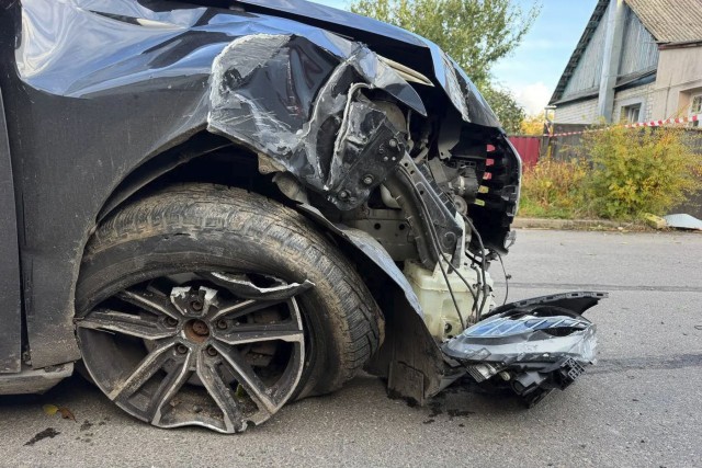 28-летняя пьяная автоледи из Беларуси на каршеринговом Haval врезалась в столб — "трубочка" показала 2 промилле алкоголя