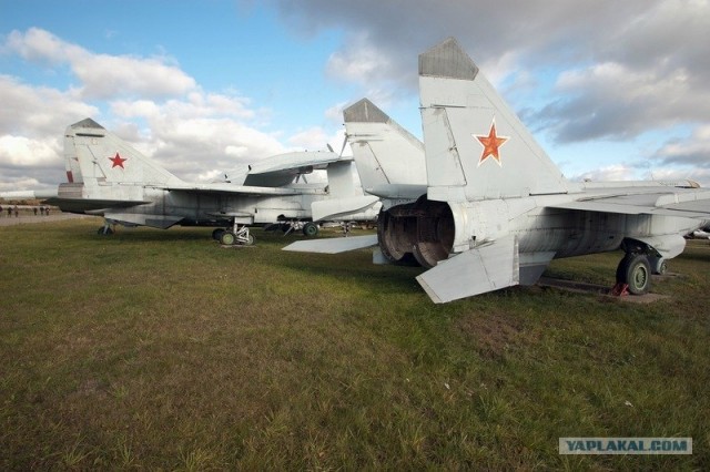 Авиация из музея в Монино