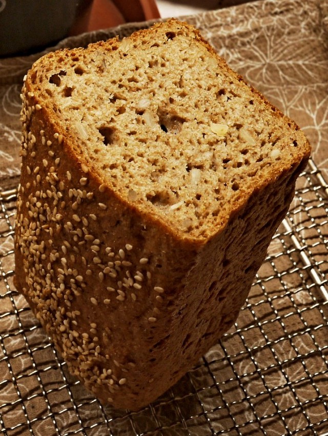 Хлеб заливной с солодом и ржаной мукой